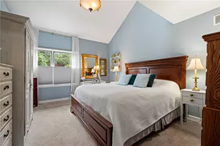 1740 S Shore Ct, Pittsburgh, PA 15203 - Photo 15