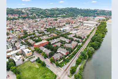 1740 S Shore Ct, Pittsburgh, PA 15203 - Photo 33