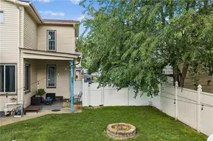 1016 9th Ave, New Brighton, PA 15066 - Photo 21