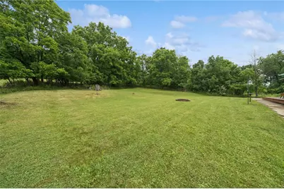 1154 Pittsburgh Rd, Valencia, PA 16059 - Photo 35