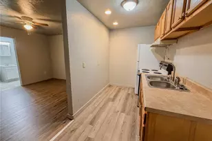 548 Hansen Ave, City of But SW, PA 16045 - Photo 5