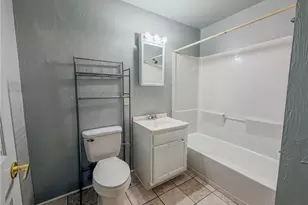 548 Hansen Ave, City of But SW, PA 16045 - Photo 11