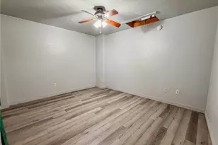 548 Hansen Ave, City of But SW, PA 16045 - Photo 13