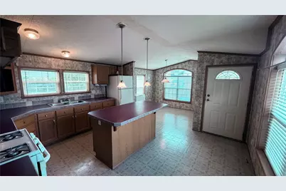 130 Brians Ct, Muddy Creek Township, PA 16051 - Photo 7
