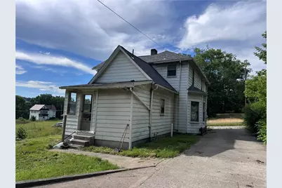 270 Liberty Street, Sharon, PA 16146 - Photo 3
