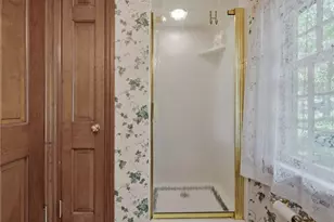 10580 Landau Dr, Pittsburgh, PA 15090 - Photo 23