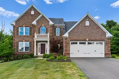 106 Victoria Ct, Robinson Twp, PA 15136 - Photo 1