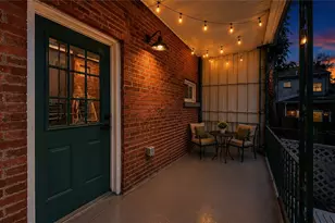 352 39th St, Pittsburgh, PA 15201 - Photo 9