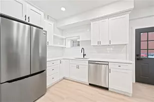 352 39th St, Pittsburgh, PA 15201 - Photo 13