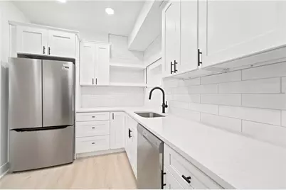352 39th St, Pittsburgh, PA 15201 - Photo 5