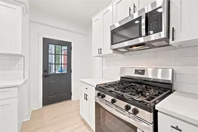 352 39th St, Pittsburgh, PA 15201 - Photo 9