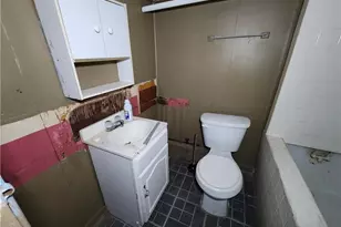 724 Hemlock Aly, Glassport, PA 15045 - Photo 23
