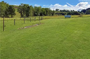 621 Washington Pike, Avella, PA 15312 - Photo 3