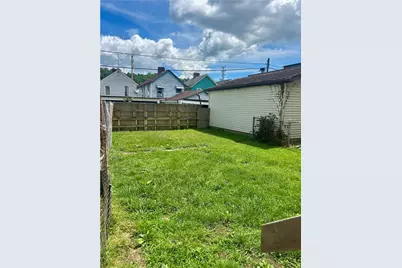812 Fallowfield Ave, Charleroi Boro, PA 15022 - Photo 21
