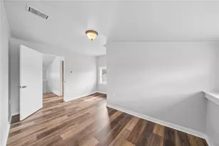 1900 Wightman St, Pittsburgh, PA 15217 - Photo 25