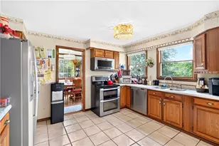 180 Camp Run Rd, Lancaster Township, PA 16037 - Photo 9