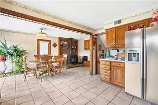 180 Camp Run Rd, Lancaster Township, PA 16037 - Photo 11