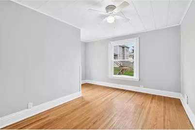 105 Center Ave, Mt Pleasant Boro, PA 15666 - Photo 27