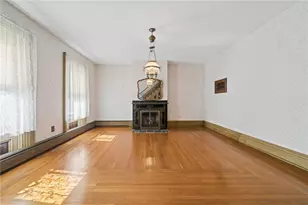 511 Circle Dr, Elizabeth Twp/Boro, PA 15037 - Photo 5