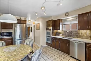 6323 Caton St, Pittsburgh, PA 15217 - Photo 13