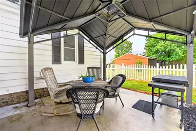 160 Elizabeth St, South Union Township, PA 15445 - Photo 5