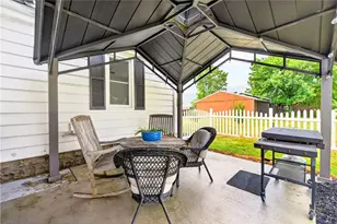 160 Elizabeth St, South Union Township, PA 15445 - Photo 5