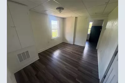 421 Ohio Ave #6, Clairton, PA 15025 - Photo 5