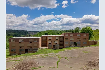 741 Camp Hollow Rd, West Mifflin, PA 15122 - Photo 9