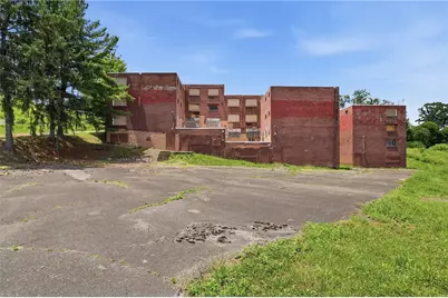 741 Camp Hollow Rd, West Mifflin, PA 15122 - Photo 7