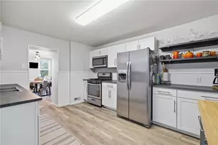 1904 Shamokin St, Pittsburgh, PA 15203 - Photo 9
