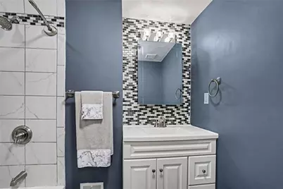 4446 Marywood Dr, Monroeville, PA 15146 - Photo 15