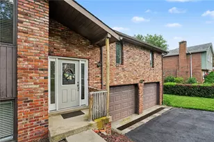 4446 Marywood Dr, Monroeville, PA 15146 - Photo 3