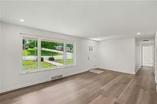 111 McKenzie Dr, Pittsburgh, PA 15235 - Photo 3