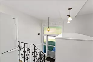 220 Amity Rd, Ross Twp, PA 15116 - Photo 5