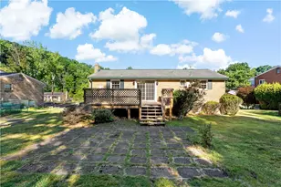220 Amity Rd, Ross Twp, PA 15116 - Photo 31