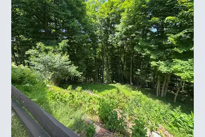 343 Plummer Ave, Kilbuck Twp, PA 15202 - Photo 3