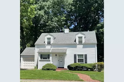 105 E Englewood Avenue, New Castle, PA 16105 - Photo 1