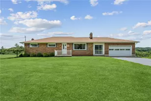 135 Deerfield Rd, South Franklin, PA 15301 - Photo 3