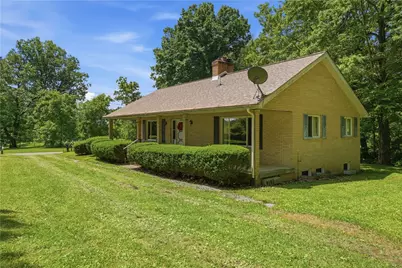 1906 Coffee Run, Pulaski Township, PA 16143 - Photo 21