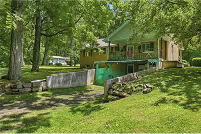 1906 Coffee Run, Pulaski Township, PA 16143 - Photo 23