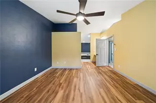 4375 New Texas Rd, Pittsburgh, PA 15239 - Photo 17