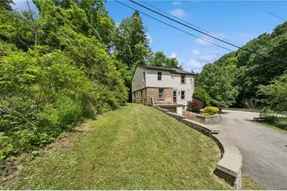 4375 New Texas Rd, Pittsburgh, PA 15239 - Photo 27