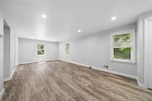 4375 New Texas Rd, Pittsburgh, PA 15239 - Photo 5