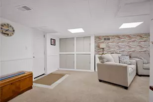941 Logan Rd, Bethel Park, PA 15102 - Photo 23