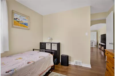 941 Logan Rd, Bethel Park, PA 15102 - Photo 21