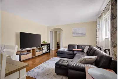 941 Logan Rd, Bethel Park, PA 15102 - Photo 5
