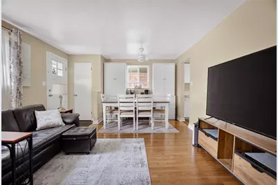 941 Logan Rd, Bethel Park, PA 15102 - Photo 9