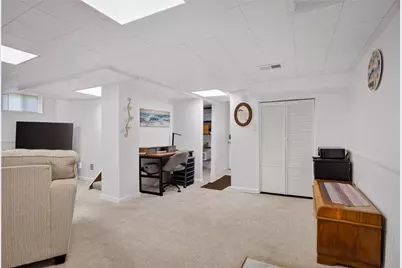 941 Logan Rd, Bethel Park, PA 15102 - Photo 23
