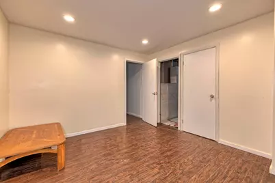205 N 3rd Street, Jeannette, PA 15644 - Photo 17