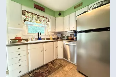 16 Eastway Avenue, Hempfield Township, PA 16125 - Photo 17
